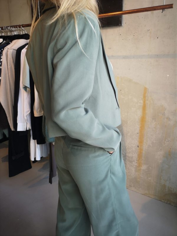 Another Label Moore pleated pants Green