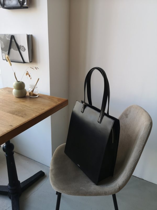 Royal Republiq New conductor tote Black