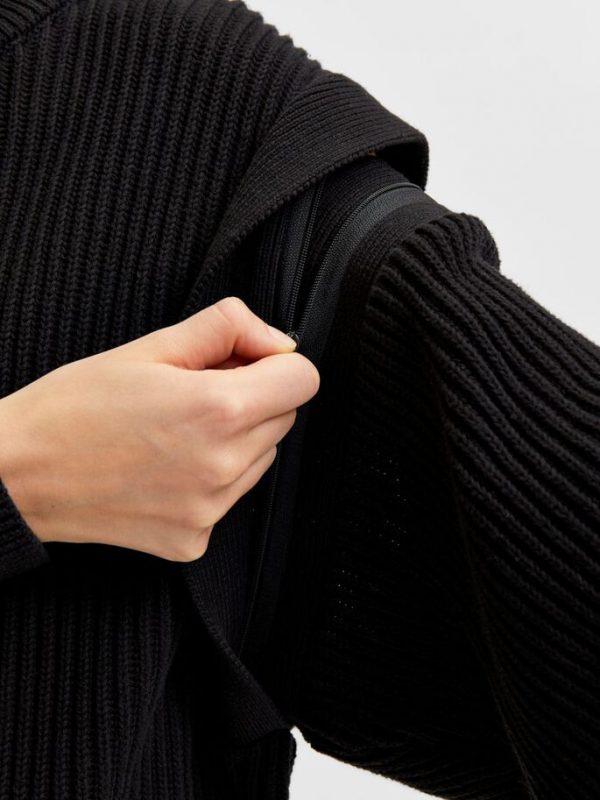 Selected Femme Fray zip off knit Black