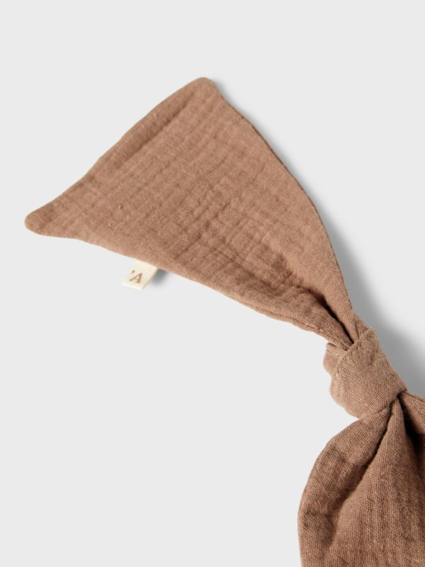 KIDS Lil' Atelier Domi cuddle cloth 2 colors