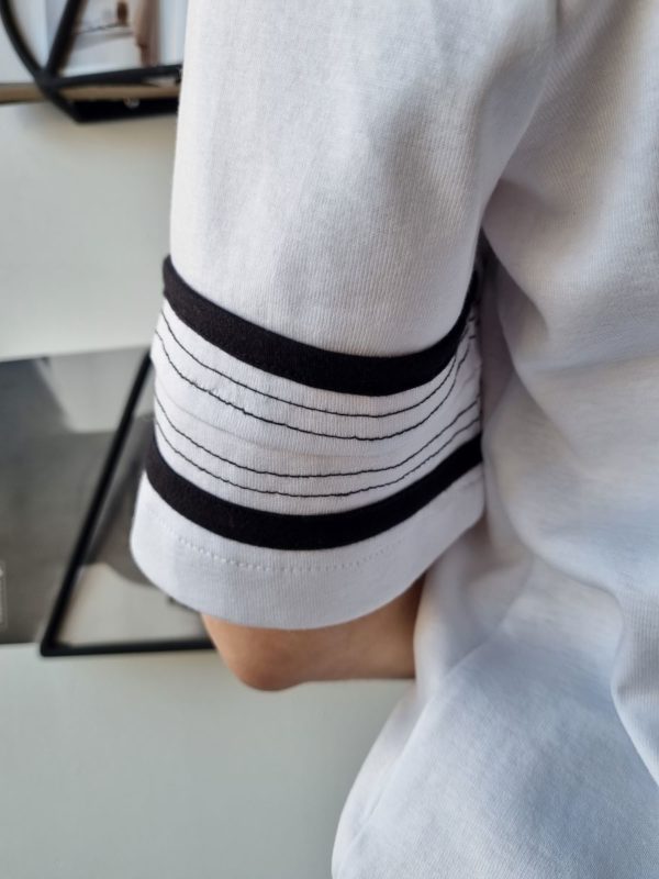 Second Female Maju tee White