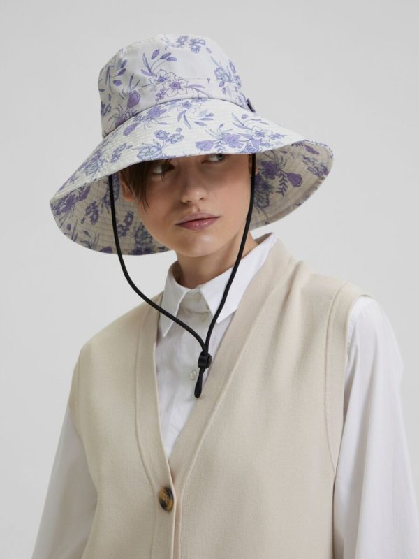 Selected Femme Ruby bucket hat