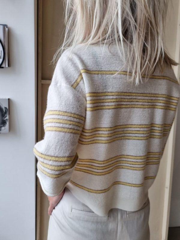 Ruby Tuesday Vos top Striped 2 colors