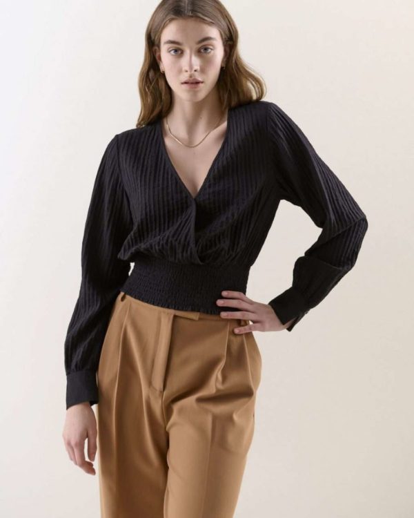 Another Label Linnea top Black