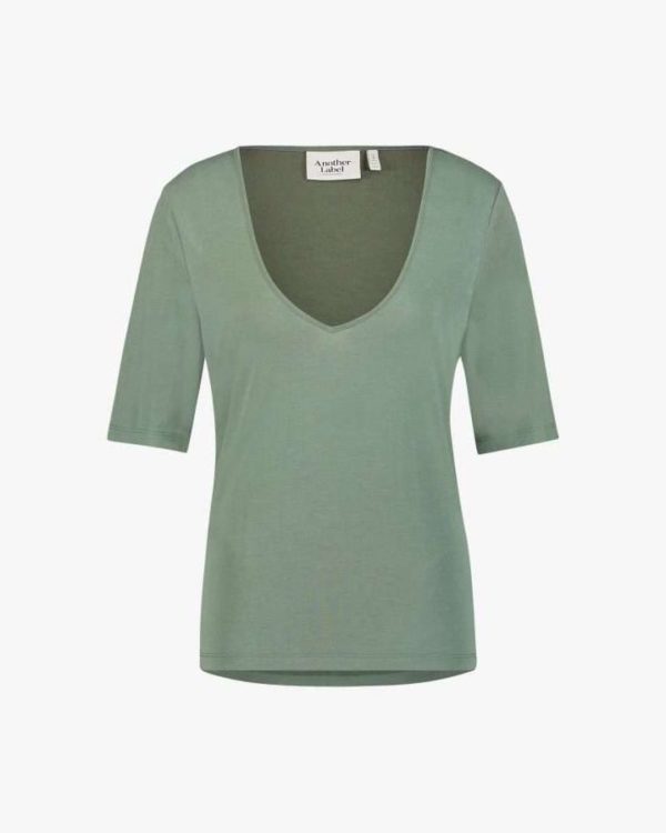 Another Label Magnolia t-shirt 2 colors