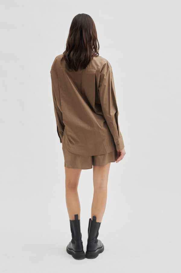 Second Female Alulin shirt Shitake