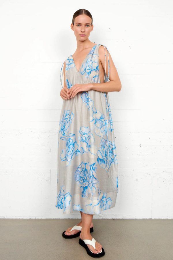 Second Female Berit dress