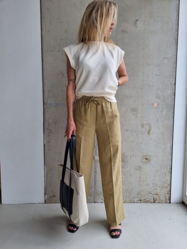 Second Female Nukana trousers Sponge
