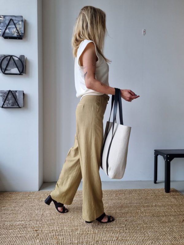 Second Female Nukana trousers Sponge