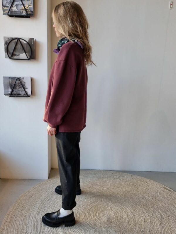 Club l'Avenir Sophia sweater Eggplant