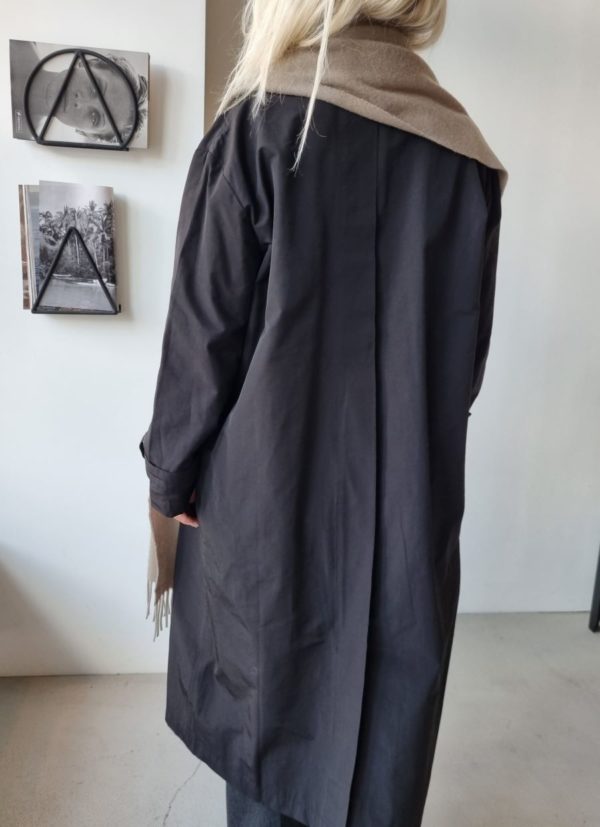 Club l'Avenir Emily trenchcoat Black