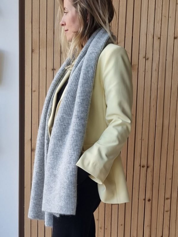 Selected Femme Lulu knit scarf 2 colors