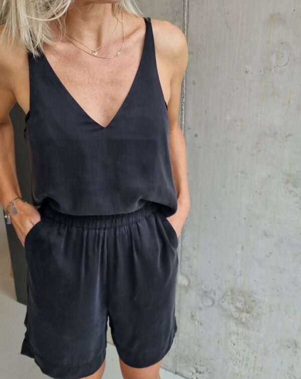 Selected Femme Laila shorts Black