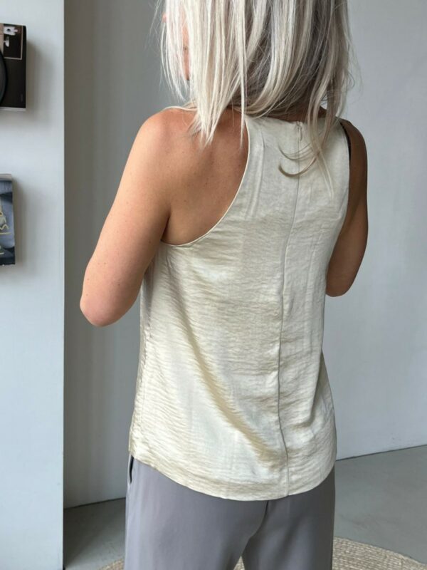 Modström Iola top Summer sand