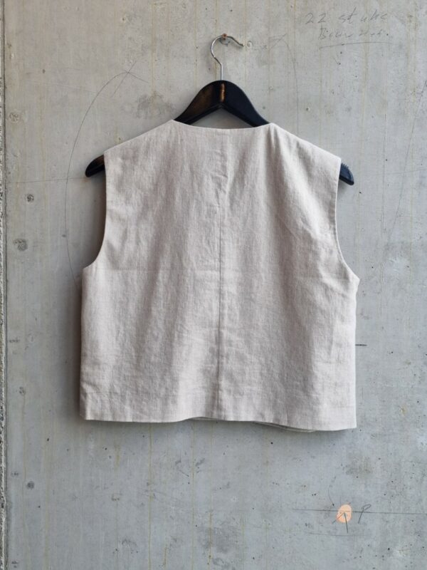 Modström Park vest Cream milk