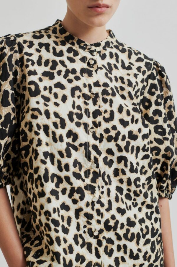 Second Female Leoa shirt