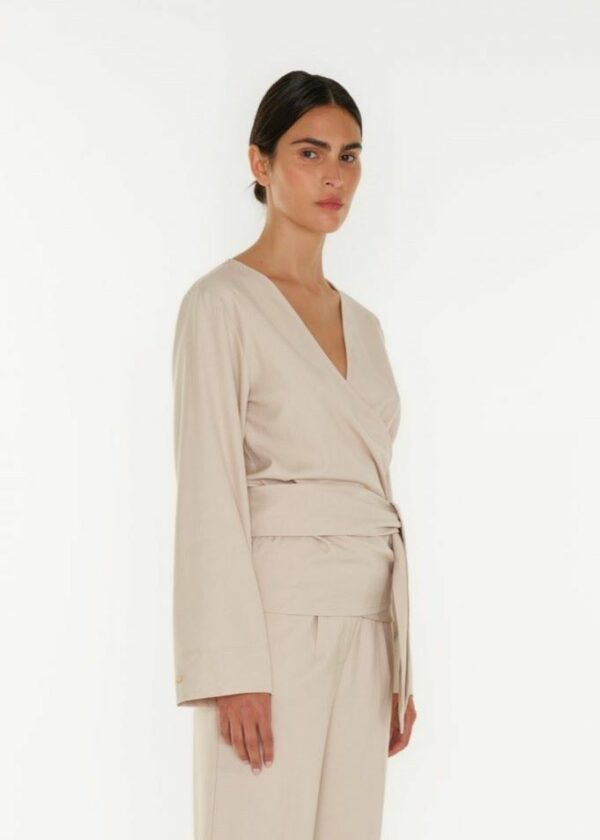 Club l'Avenir Mayu wrap top Warm sand