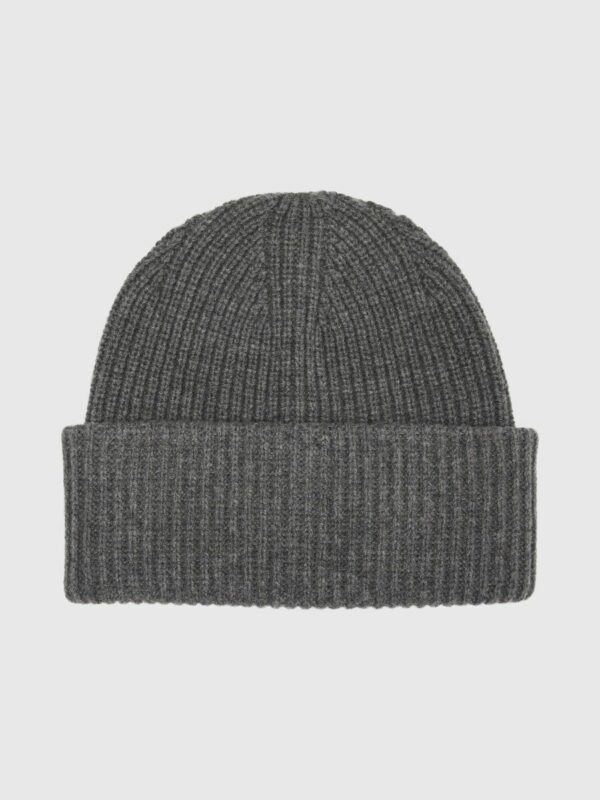 Selected Femme Mary knit beanie