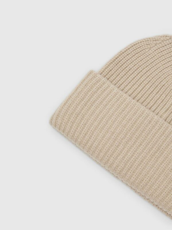 Selected Femme Mary knit beanie