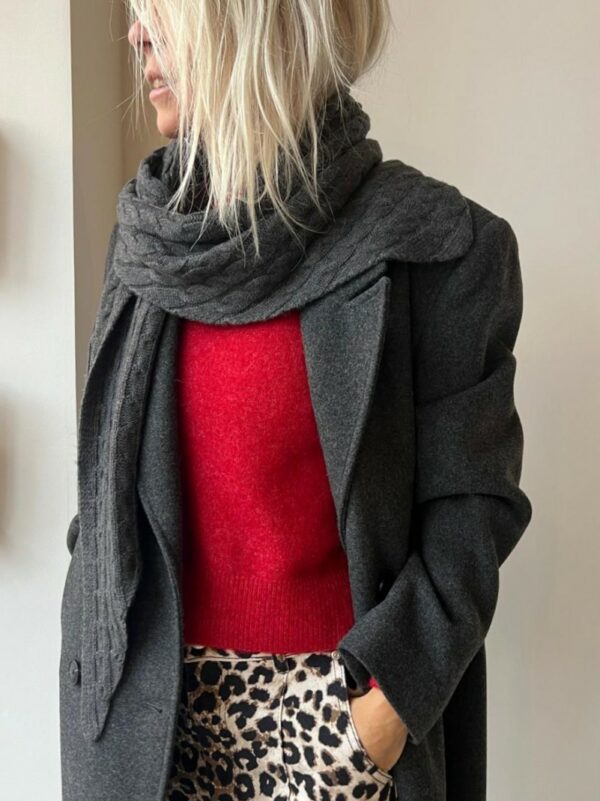 Selected Femme Lea triangle scarf Volcanic ash