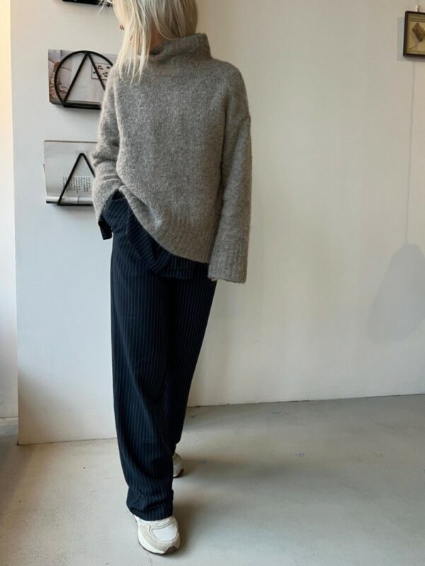 Modström Isabel pants Navy sky pinstripe