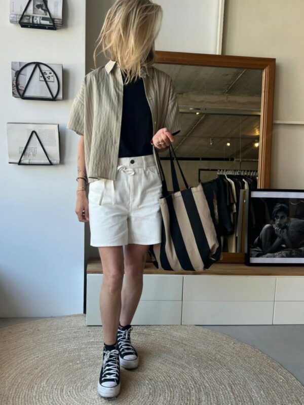 Modström Naoma shorts Soft white